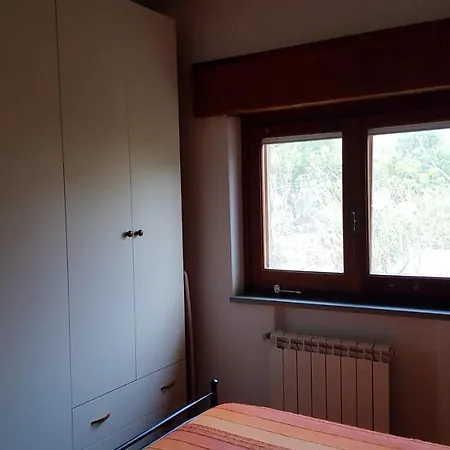 2 Bedrooms At 200 M Away From The With Sea View And Enclosed Garden *