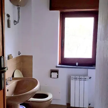 2 Bedrooms At 200 M Away From The With Sea View And Enclosed Garden