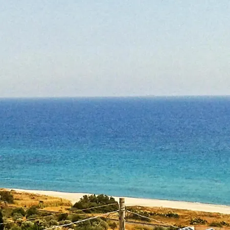 Appartamento 2 Bedrooms At 200 M Away From The With Sea View And Enclosed Garden *