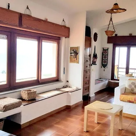 2 Bedrooms At 200 M Away From The With Sea View And Enclosed Garden Appartamento *