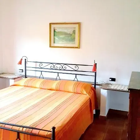 Appartamento 2 Bedrooms At 200 M Away From The With Sea View And Enclosed Garden *